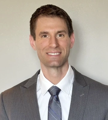 Derek Metz, OD